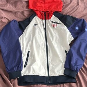 Women's Nike White USWNT Full-Zip NSW Windrunner Hoodie